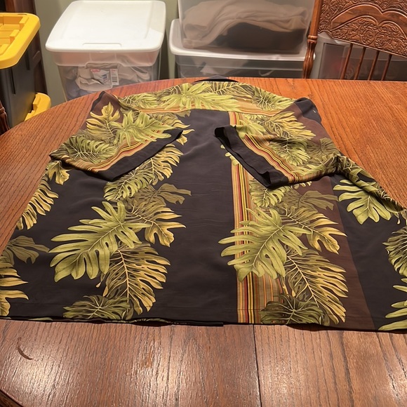 Tommy Bahama Button Down Silk Shirt In Leaf Print Size XXL - Picture 6 of 7